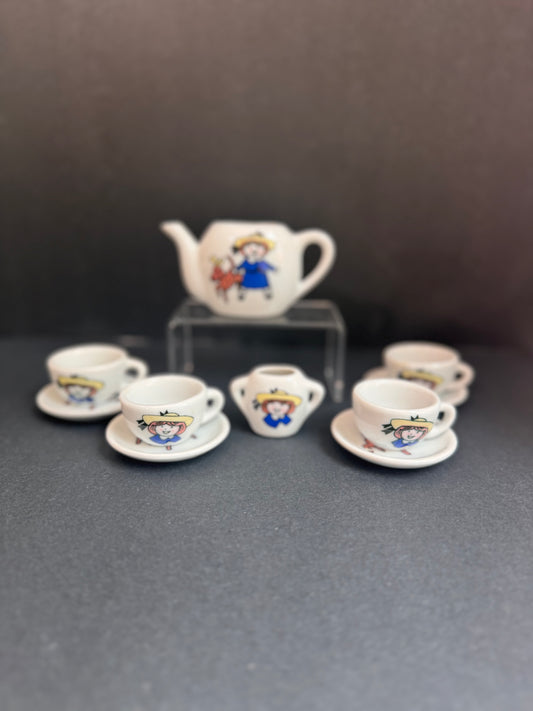 Vintage 1997 Madeline Tea Set