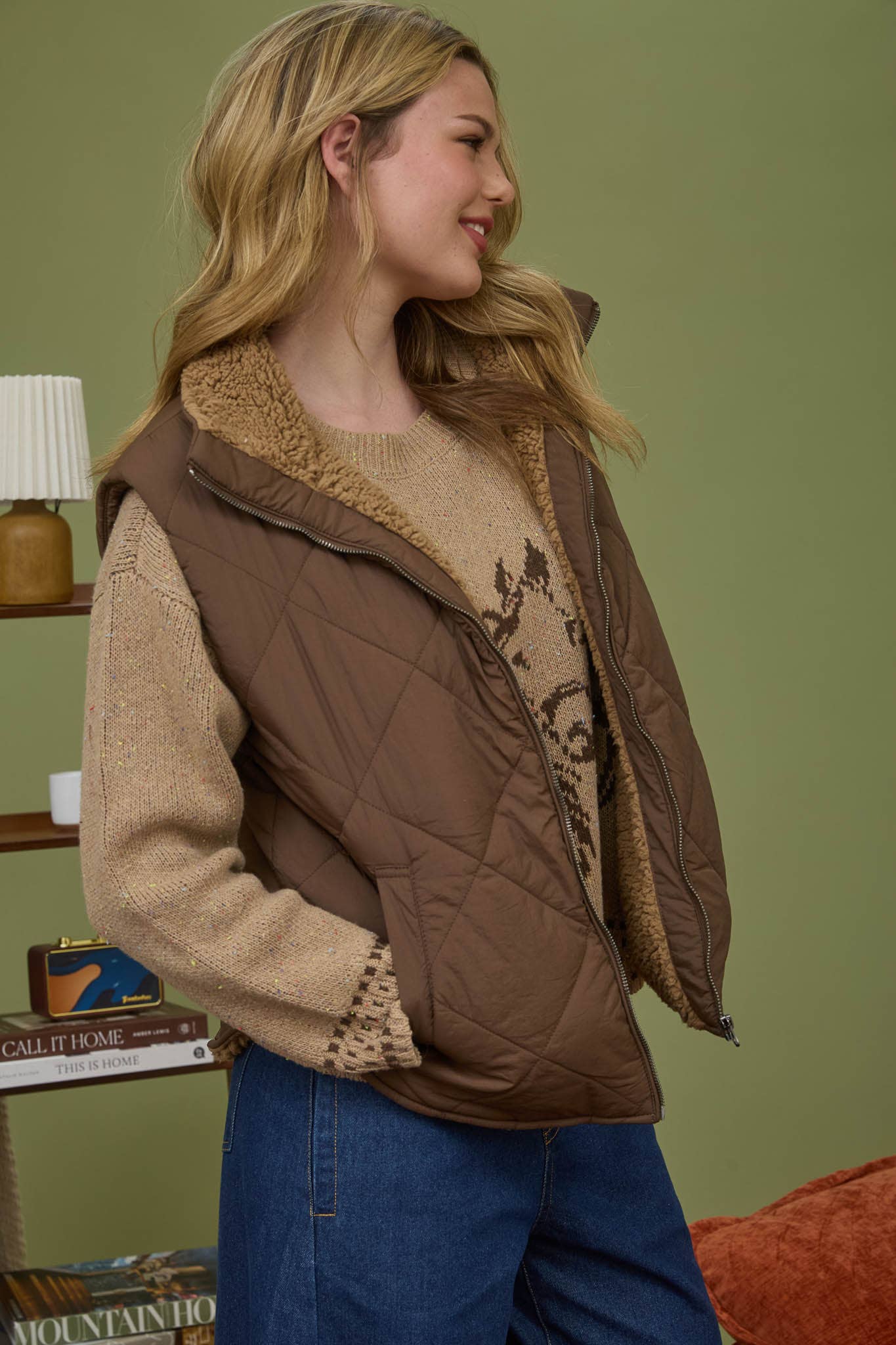 QUILTED ZIP UP FLEECE LINED PUFFER VEST