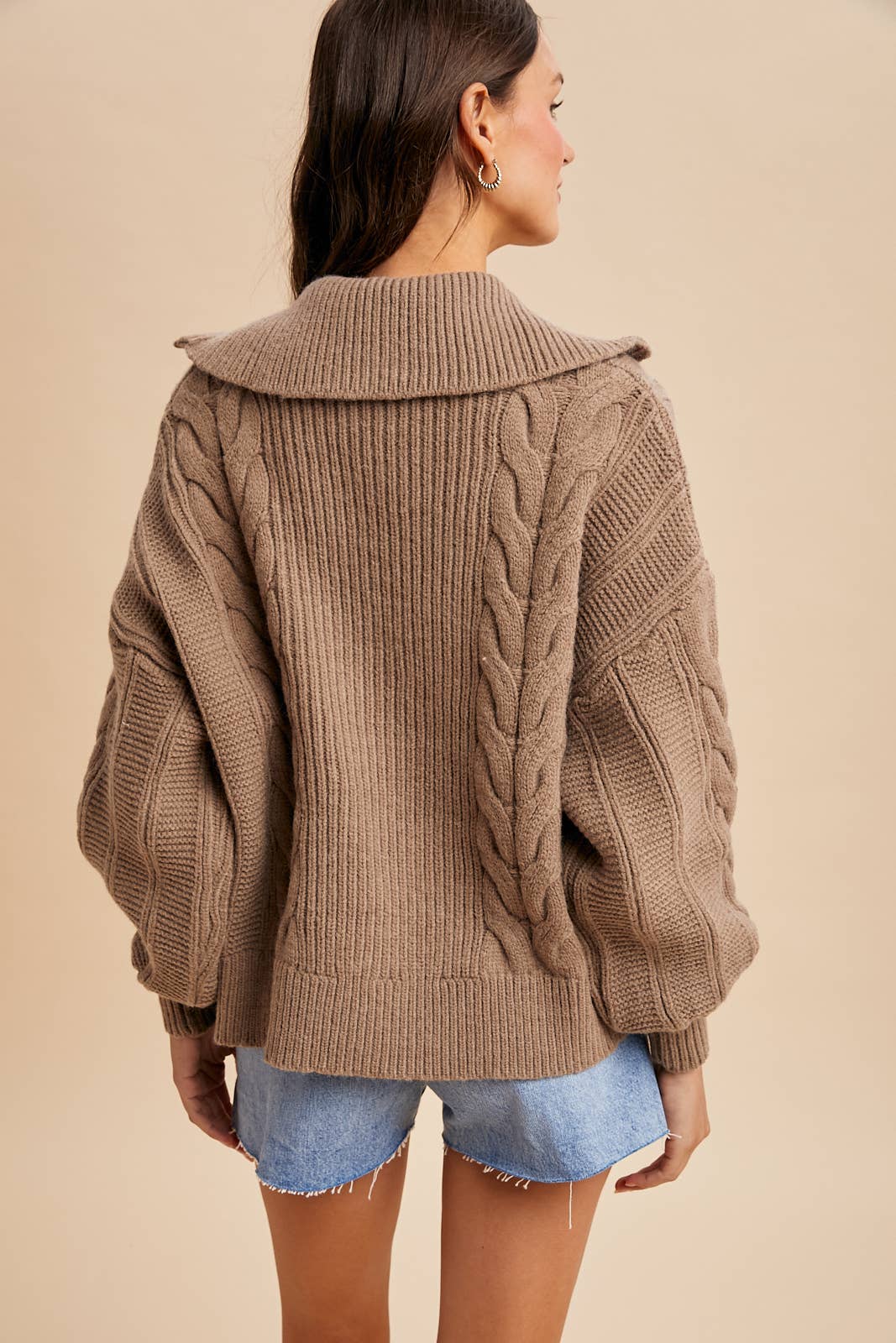 CHUNKY CABLE KNIT HALF ZIP SWEATER