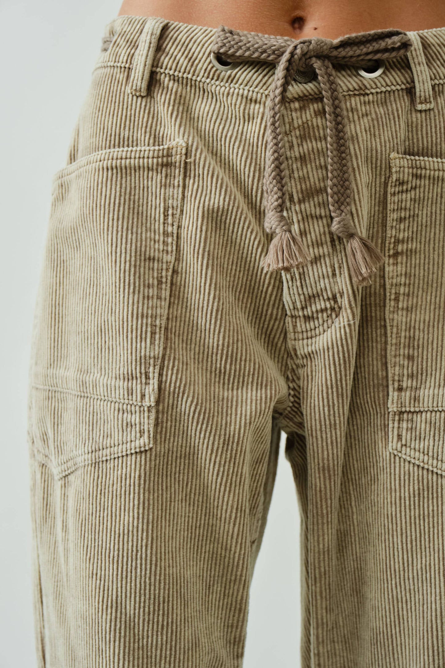 Barrel Corduroy Pants